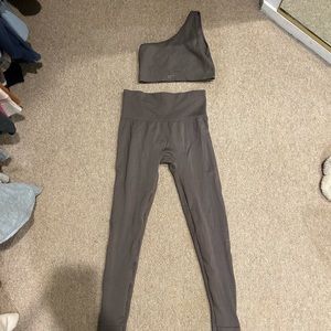 Set active ribbed set. Size small